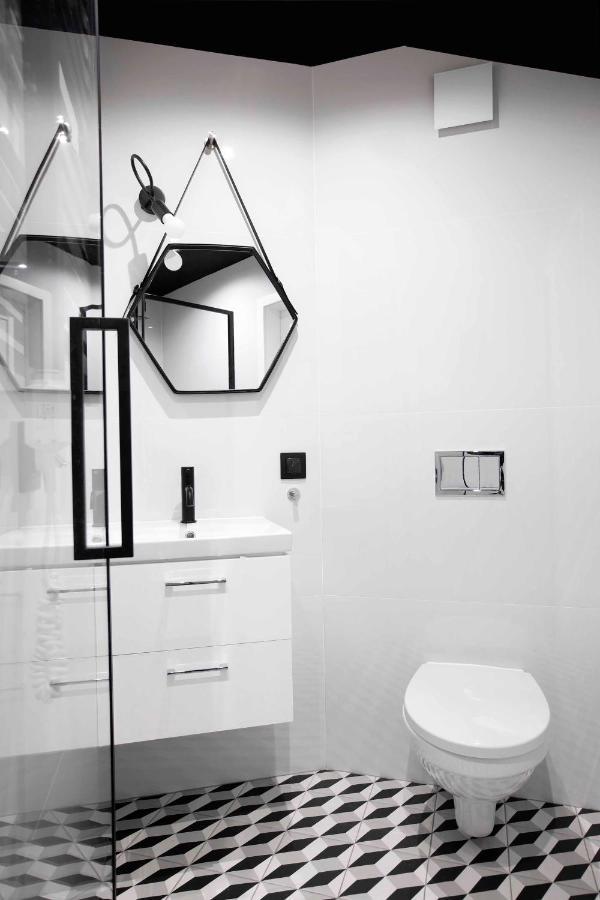 Beautiful Apartment With Two Rooms, Cracow Old Town Krakow Luaran gambar